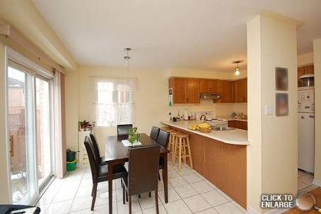 86 Kalahari Rd, House attached with 3 bedrooms, 3 bathrooms and 2 parking in Brampton ON | Image 4