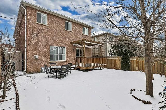 120 Manorheights St, House detached with 4 bedrooms, 3 bathrooms and 6 parking in Richmond Hill ON | Image 24