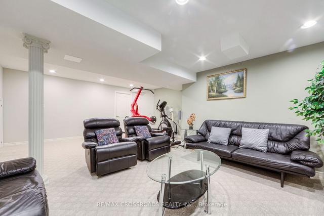 238 Highglen Ave, House detached with 4 bedrooms, 5 bathrooms and 5 parking in Markham ON | Image 31