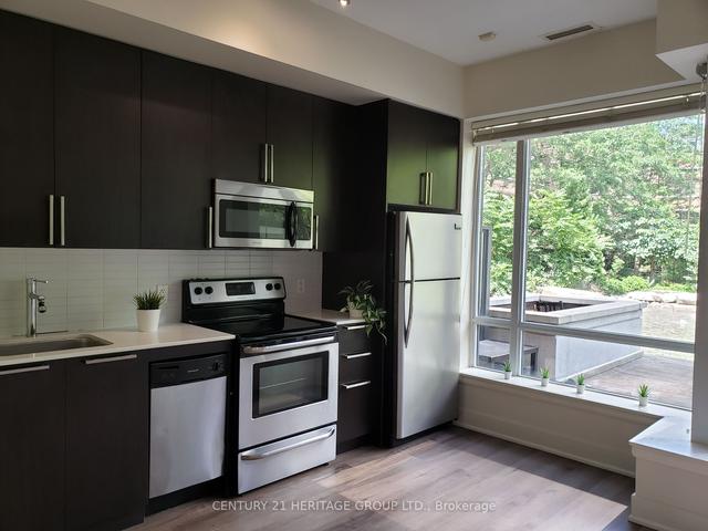 th10 - 23 Sheppard Ave, Townhouse with 3 bedrooms, 3 bathrooms and 1 parking in Toronto ON | Image 37