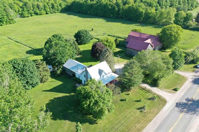 1462 County Road 8, House detached with 4 bedrooms, 2 bathrooms and null parking in Rideau Lakes ON | Image 2