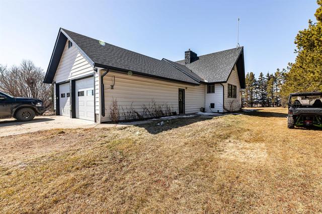 45060 39 2 Township, House detached with 4 bedrooms, 3 bathrooms and null parking in Clearwater County AB | Image 39