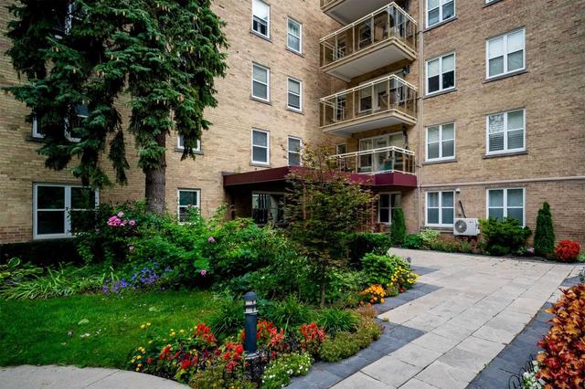 303 - 2603 Bathurst St, Condo with 2 bedrooms, 2 bathrooms and 1 parking in Toronto ON | Image 17