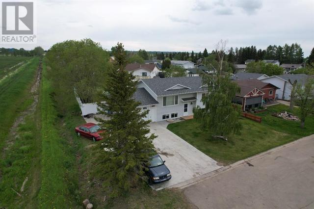 1122 7 Avenue W, House detached with 4 bedrooms, 2 bathrooms and 4 parking in Beaverlodge AB | Image 10