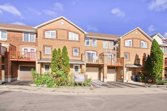 125 - 2 Hedge End Rd, Townhouse with 3 bedrooms, 2 bathrooms and 2 parking in Toronto ON | Image 1