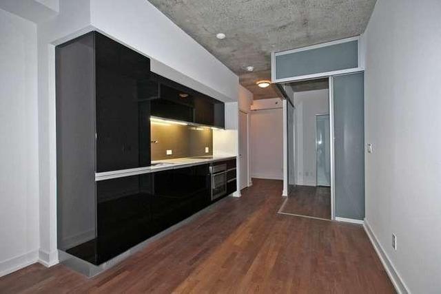 713 - 20 Gladstone Ave, Condo with 2 bedrooms, 2 bathrooms and 1 parking in Toronto ON | Image 3