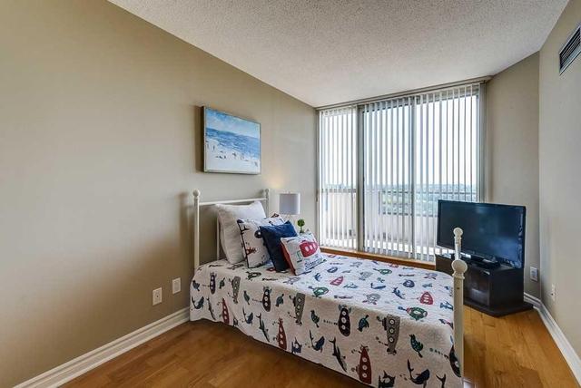 Ph7 - 33 Weldrick Rd E, Condo with 3 bedrooms, 2 bathrooms and 2 parking in Richmond Hill ON | Image 14