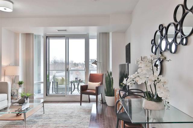 419 - 1 Bedford Rd, Condo with 2 bedrooms, 2 bathrooms and 1 parking in Toronto ON | Image 3