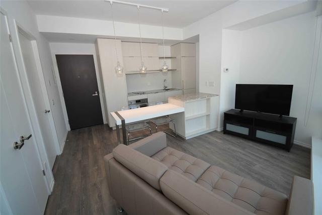1513 - 197 Yonge St, Condo with 0 bedrooms, 1 bathrooms and null parking in Toronto ON | Image 7