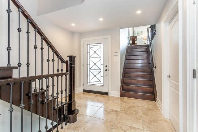 2993 Olympus Mews, House detached with 3 bedrooms, 4 bathrooms and 5 parking in Mississauga ON | Image 23