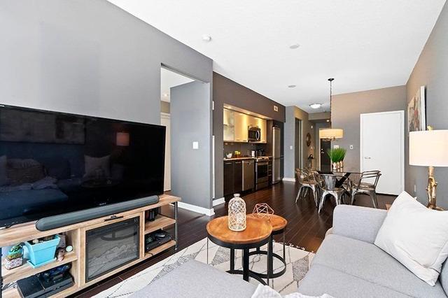 722 - 8 Telegram Mews, Condo with 1 bedrooms, 2 bathrooms and 1 parking in Toronto ON | Image 11