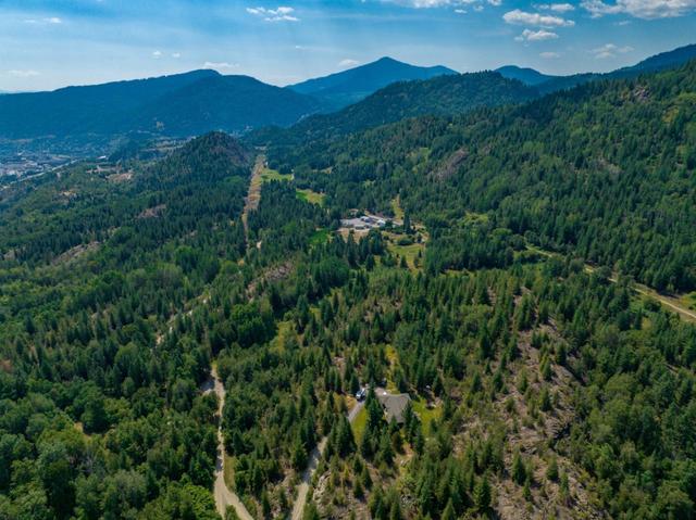 3150 Hanna Creek Road, House detached with 2 bedrooms, 2 bathrooms and null parking in Kootenay Boundary B BC | Image 83