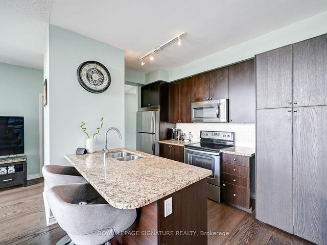 906 - 339 Rathburn Rd W, Condo with 2 bedrooms, 2 bathrooms and 1 parking in Mississauga ON | Image 4