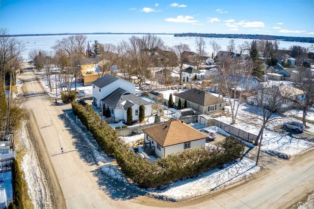 1004 Robinson St, House detached with 5 bedrooms, 3 bathrooms and 9 parking in Innisfil ON | Image 1