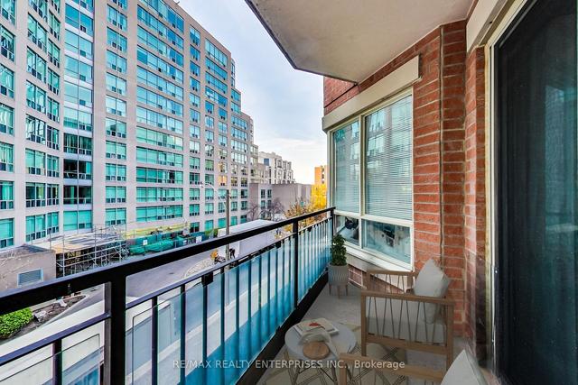 310 - 77 Mcmurrich St, Condo with 1 bedrooms, 2 bathrooms and 1 parking in Toronto ON | Image 7