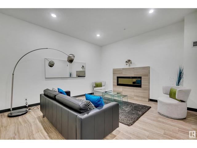 204 - 10006 83 Av Nw, Condo with 2 bedrooms, 2 bathrooms and 1 parking in Edmonton AB | Image 27