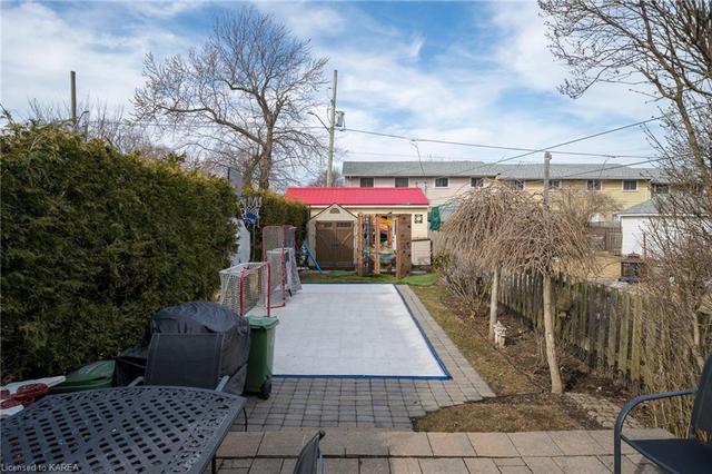107 Stephen Street, House semidetached with 3 bedrooms, 1 bathrooms and 2 parking in Kingston ON | Image 21