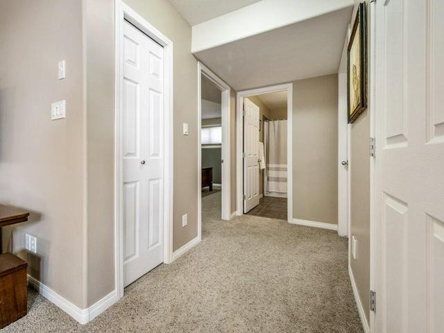 10 Canyoncrest Court W, House detached with 4 bedrooms, 3 bathrooms and 4 parking in Lethbridge AB | Image 32