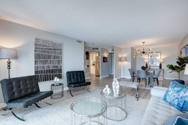 810 - 65 Scadding Ave, Condo with 2 bedrooms, 2 bathrooms and 1 parking in Toronto ON | Image 15