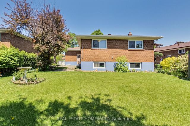 59 Pitfield Rd, House detached with 3 bedrooms, 2 bathrooms and 3 parking in Toronto ON | Image 33