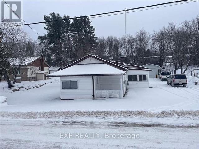 981 James St, House detached with 2 bedrooms, 1 bathrooms and 6 parking in Mattawa ON | Image 23