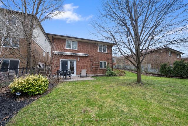 19 Warlingham Crt, House detached with 3 bedrooms, 2 bathrooms and 4 parking in Toronto ON | Image 20