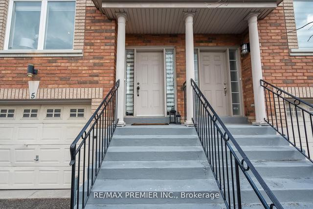 5 - 8032 Kipling Ave, House semidetached with 3 bedrooms, 4 bathrooms and 2 parking in Vaughan ON | Image 12