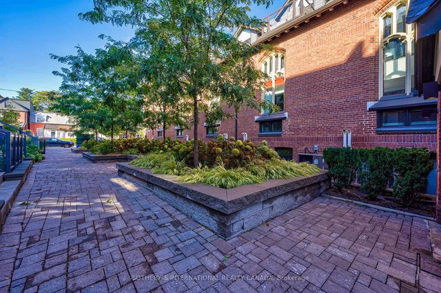 9 - 175 Jones Ave, Townhouse with 2 bedrooms, 2 bathrooms and 2 parking in Toronto ON | Image 33
