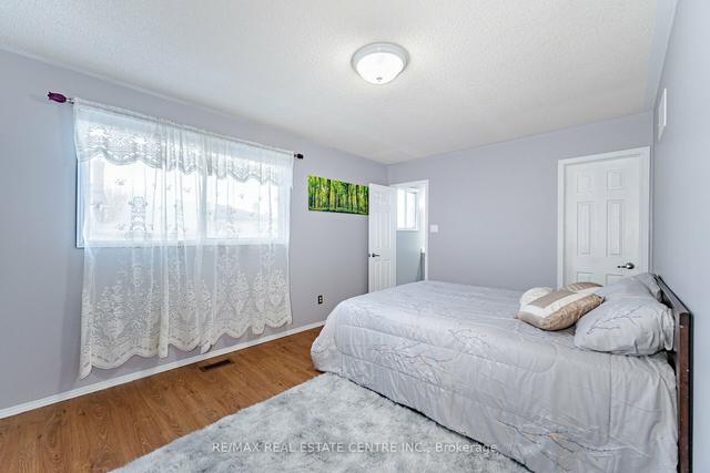 15 Stillwater Cres, House detached with 3 bedrooms, 5 bathrooms and 6 parking in Brampton ON | Image 13