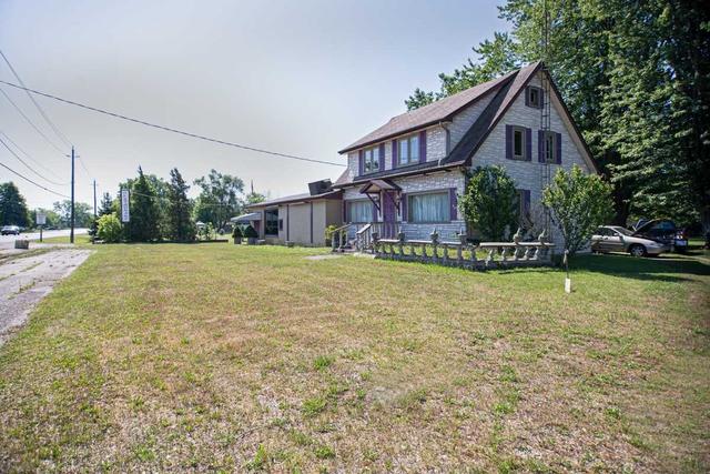 8388 #3 Highway, House detached with 2 bedrooms, 1 bathrooms and 11 parking in Haldimand County ON | Image 1