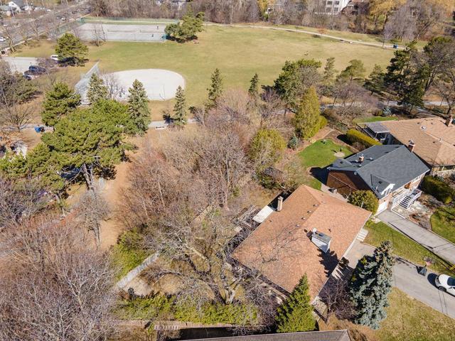 14 Millgate Cres, House detached with 3 bedrooms, 3 bathrooms and 8 parking in Toronto ON | Image 23