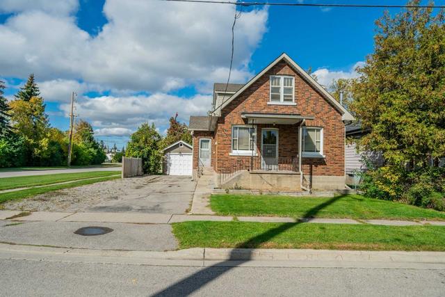 214 Jackson Ave, House detached with 3 bedrooms, 2 bathrooms and 11 parking in Oshawa ON | Image 12