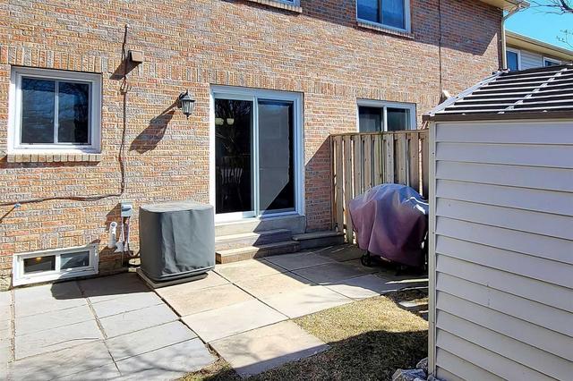 96 - 611 Galahad Dr, Townhouse with 3 bedrooms, 2 bathrooms and 1 parking in Oshawa ON | Image 27