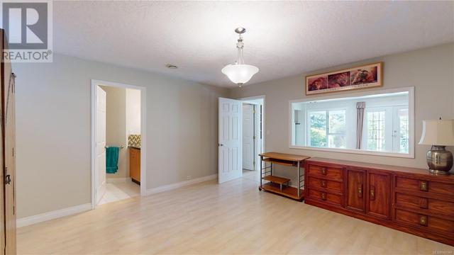 2136 Pan Dion Pl, House detached with 4 bedrooms, 4 bathrooms and 10 parking in Sooke BC | Image 67