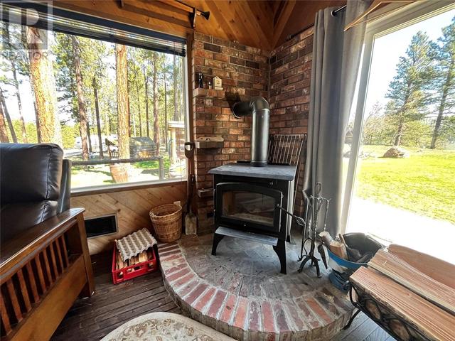 530 Highway 5a, House detached with 3 bedrooms, 2 bathrooms and null parking in Okanagan Similkameen H BC | Image 33