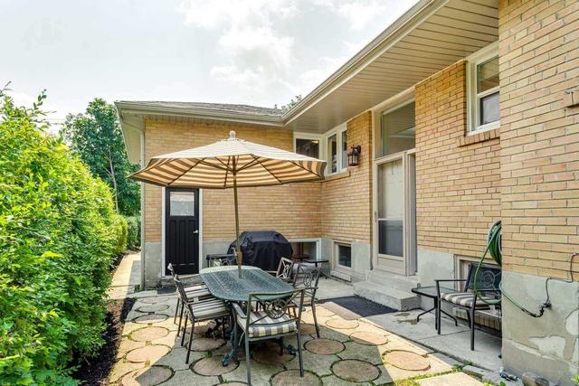 90 Overbrook Pl, House detached with 3 bedrooms, 3 bathrooms and 4 parking in Toronto ON | Image 31