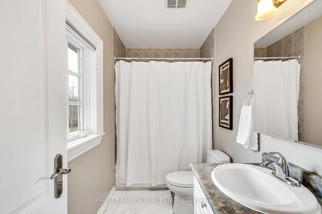 247 Johnston Ave, House detached with 4 bedrooms, 4 bathrooms and 3 parking in Toronto ON | Image 18