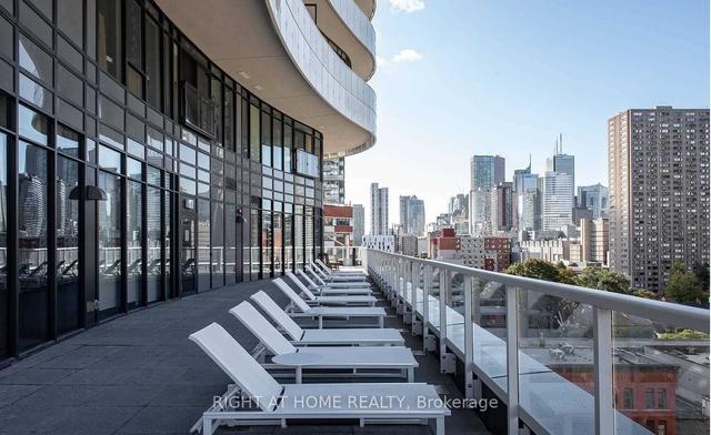 2401 - 403 Church St, Condo with 1 bedrooms, 1 bathrooms and 0 parking in Toronto ON | Image 24