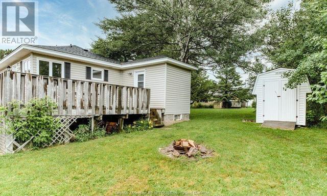 24 Jarvis, House detached with 3 bedrooms, 1 bathrooms and null parking in Shediac P NB | Image 2