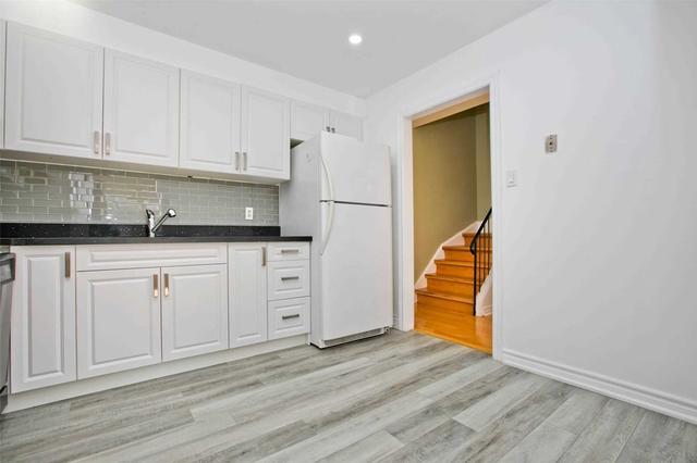 147 - 270 Timberbank Blvd, Townhouse with 3 bedrooms, 4 bathrooms and 2 parking in Toronto ON | Image 22
