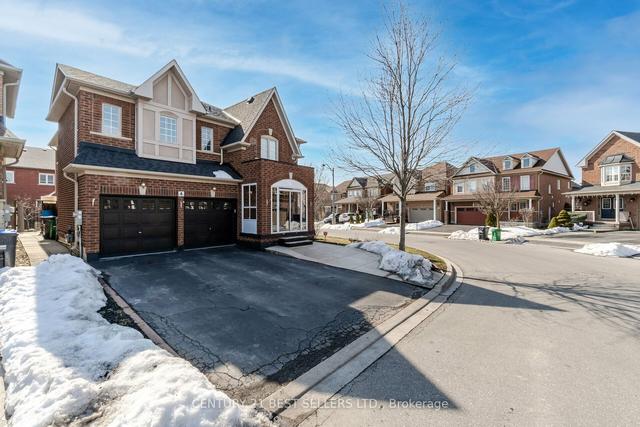 4 Beresford Cres, House detached with 4 bedrooms, 4 bathrooms and 5 parking in Brampton ON | Image 34