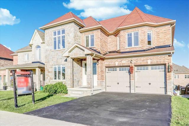 1395 Lormel Gate Ave, House detached with 4 bedrooms, 5 bathrooms and 4 parking in Innisfil ON | Image 1