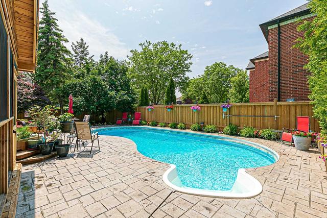 863 Norsan Crt, House detached with 5 bedrooms, 5 bathrooms and 6 parking in Newmarket ON | Image 17