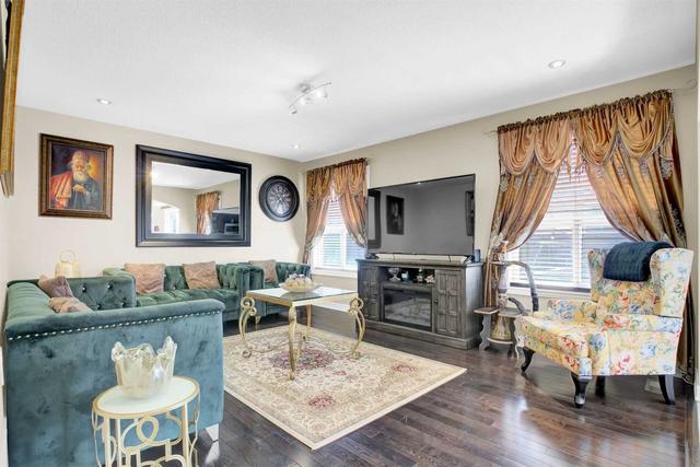 78 Brentcliff Dr, House detached with 3 bedrooms, 3 bathrooms and 6 parking in Brampton ON | Image 39