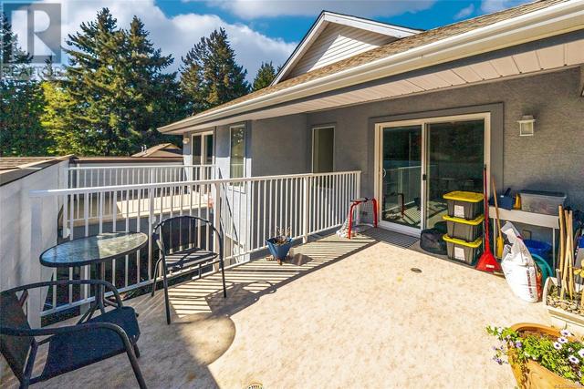 6023 Jake's Pl, House attached with 2 bedrooms, 2 bathrooms and 2 parking in Nanaimo BC | Image 29