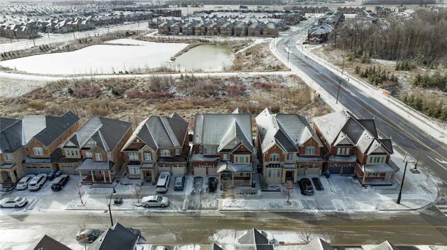 106 Divinity Circ, House detached with 5 bedrooms, 5 bathrooms and 4 parking in Brampton ON | Image 32