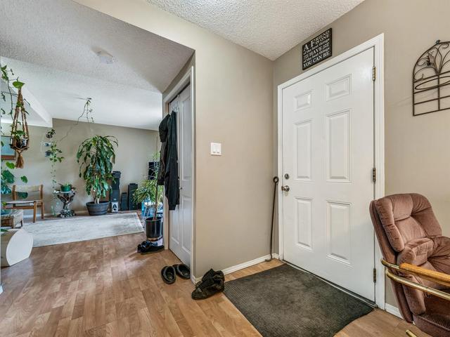 11 - 1915 18 Avenue N, Home with 3 bedrooms, 1 bathrooms and 2 parking in Lethbridge AB | Image 7