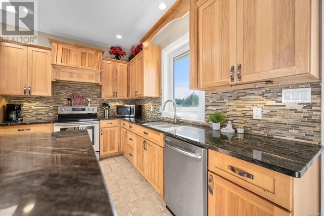 709 Timberline Dr, House detached with 4 bedrooms, 4 bathrooms and 5 parking in Campbell River BC | Image 20