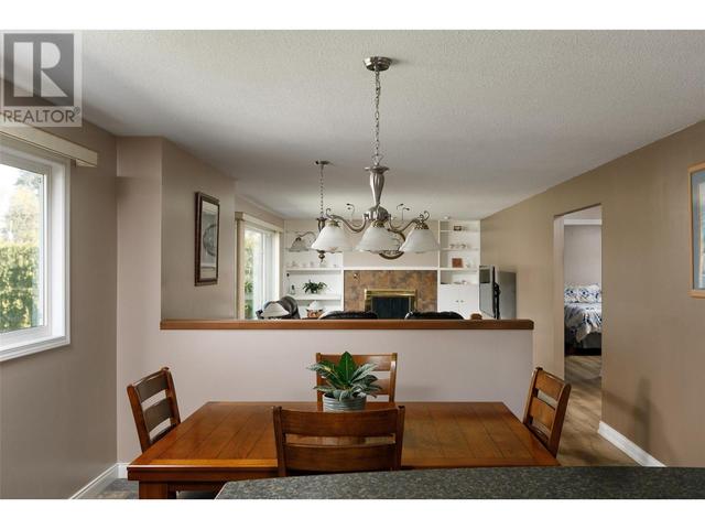 4447 Pinegrove Road, House detached with 5 bedrooms, 2 bathrooms and 4 parking in Kelowna BC | Image 24