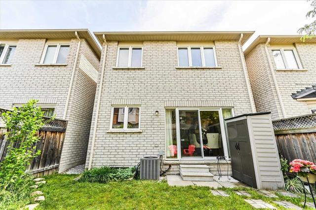 22 Todman Lane, House attached with 3 bedrooms, 4 bathrooms and 2 parking in Markham ON | Image 24